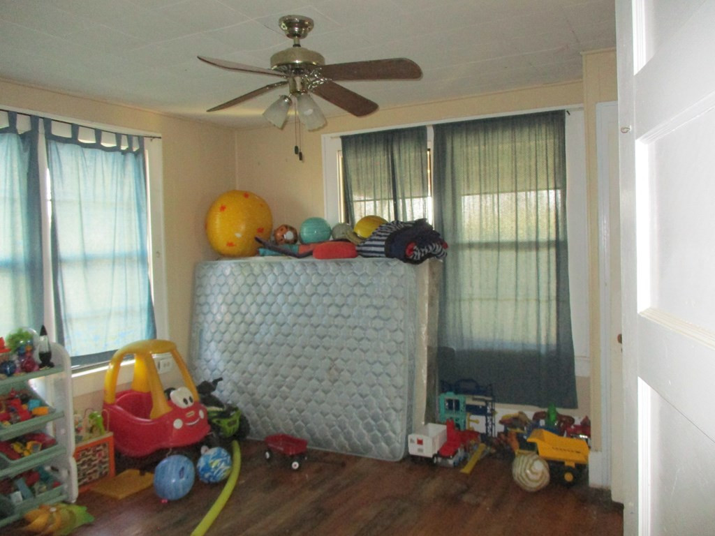 2024 North Street Property Photo 7