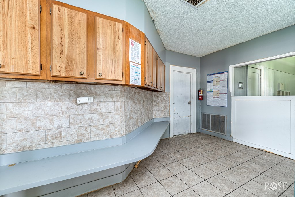 1823 Freeland Avenue Property Photo 21