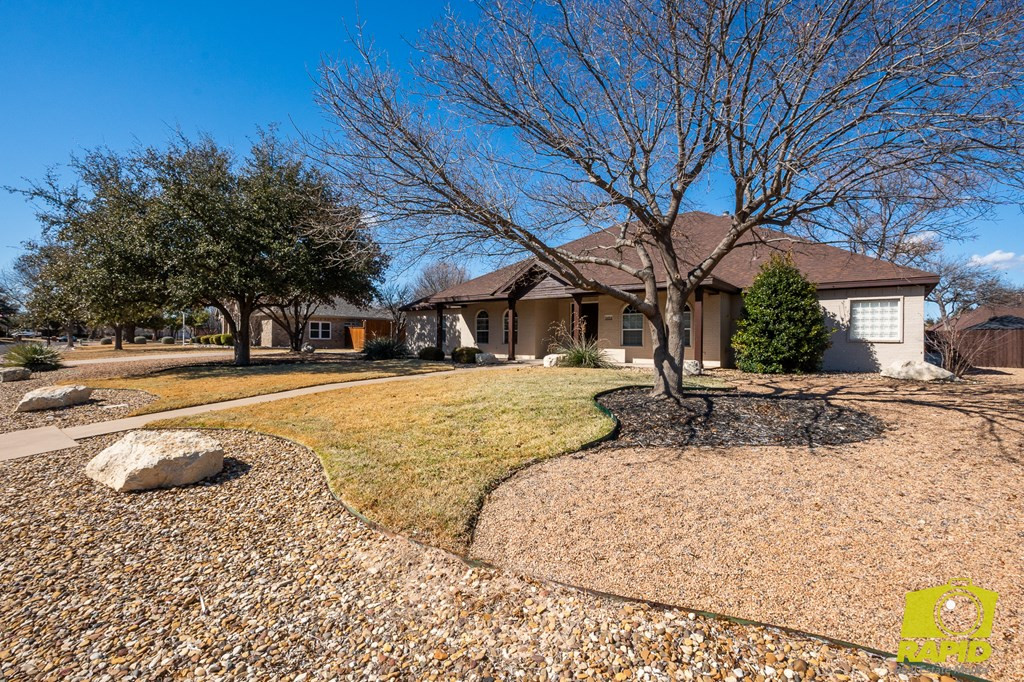 6014 Kingsbridge Drive Property Photo 4