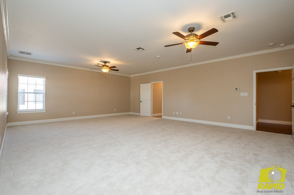 6014 Kingsbridge Drive Property Photo 21