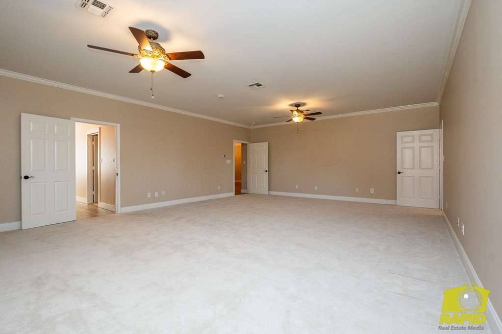 6014 Kingsbridge Drive Property Photo 22