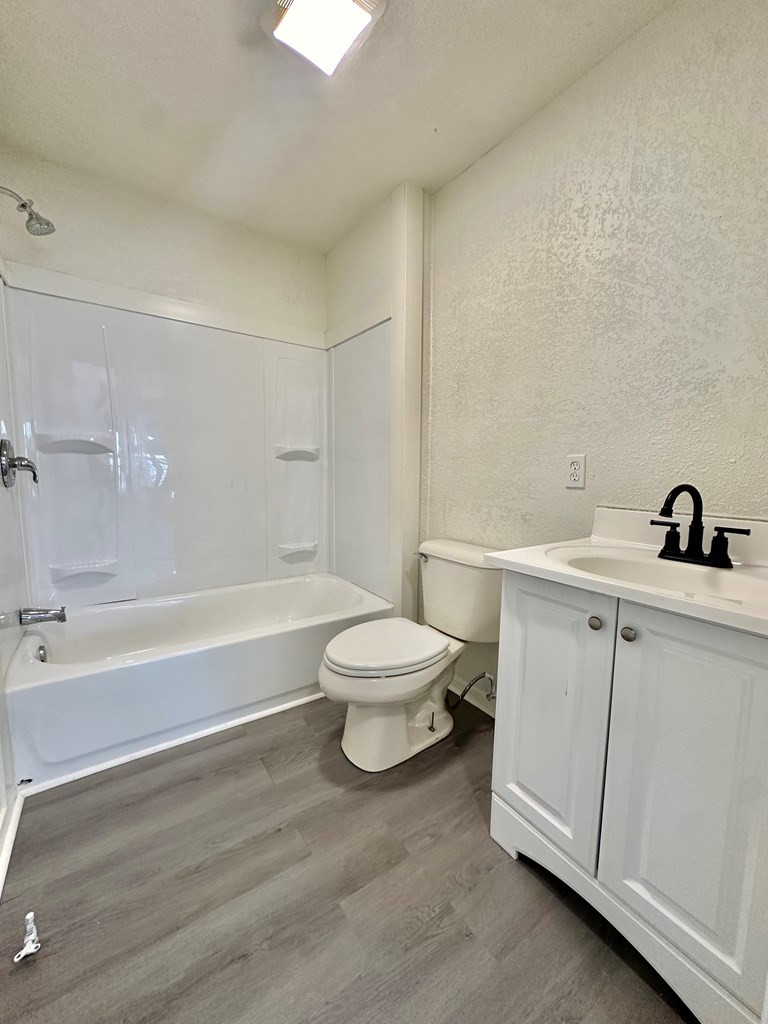 85 E 22nd Street Property Photo 10