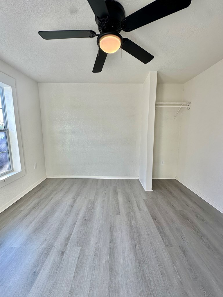 85 E 22nd Street Property Photo 12