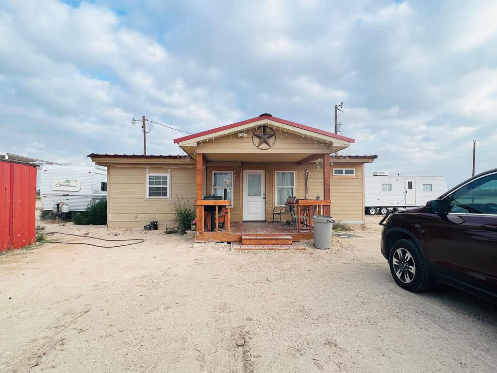 4334 Motl Road Property Photo 1
