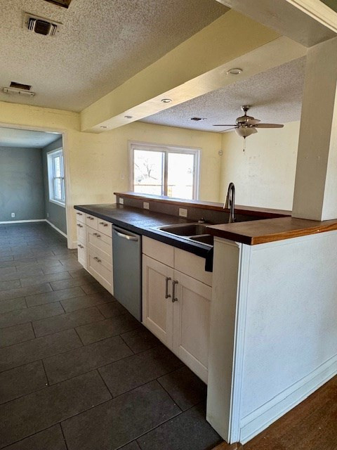 2218 W Concho Avenue Property Photo 8