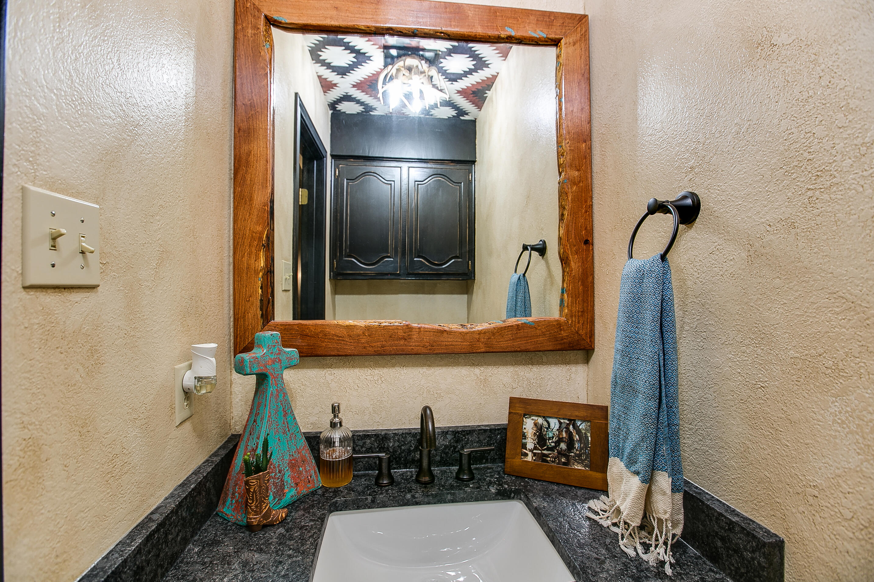 248 Edinburgh Road Property Photo 12