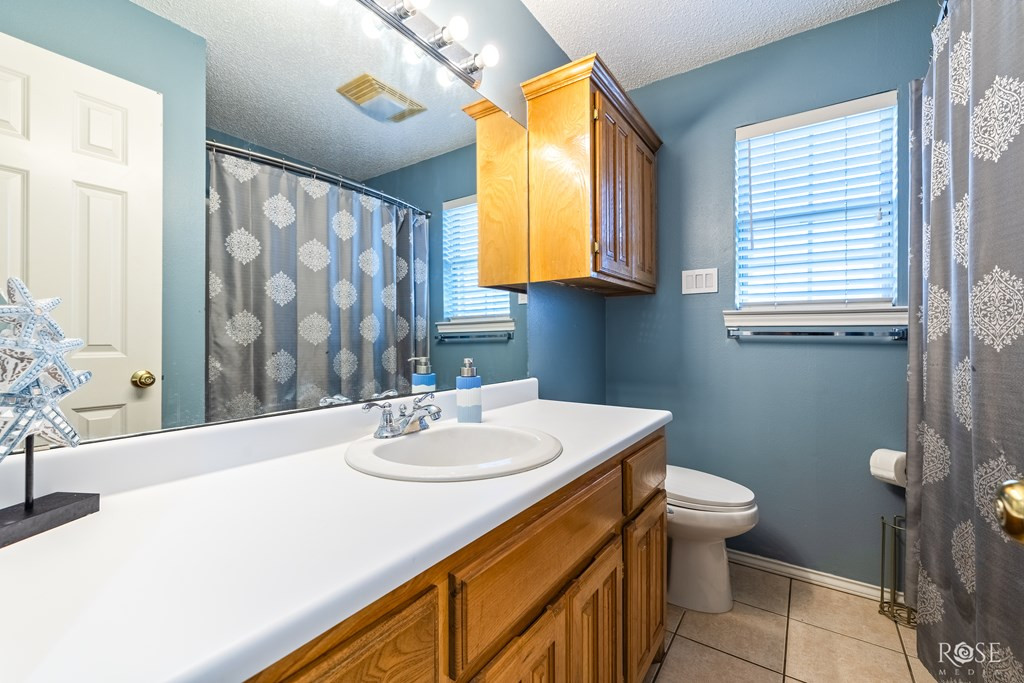 3245 Forest Hill Drive Property Photo 12