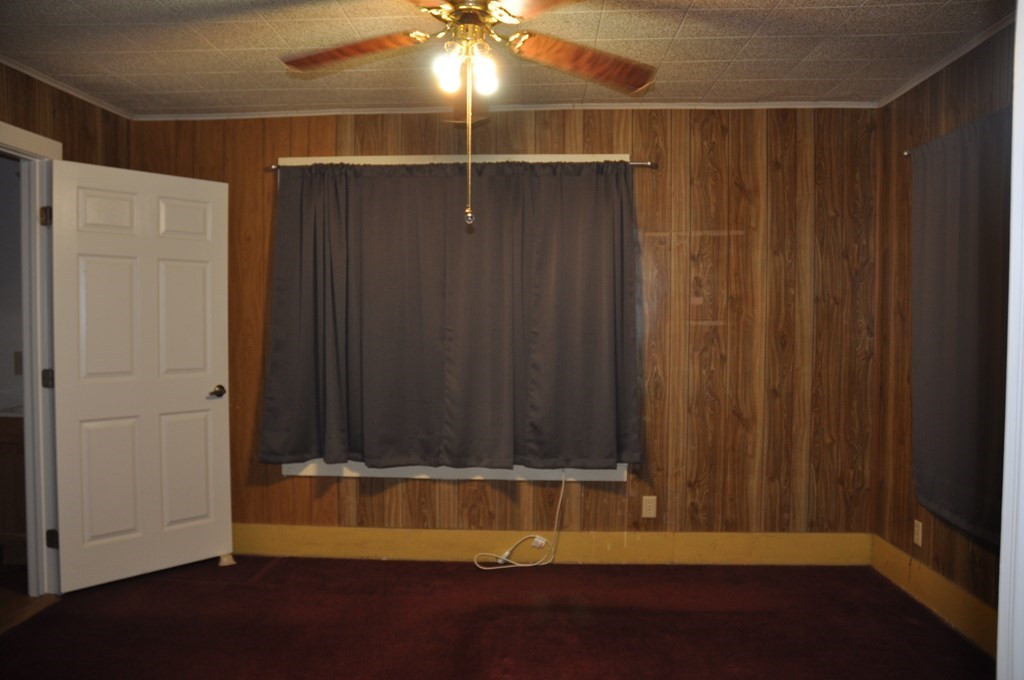 27 19th Street Property Photo 9