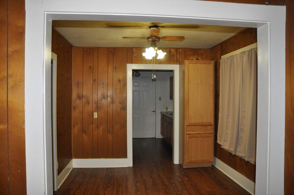 27 19th Street Property Photo 13