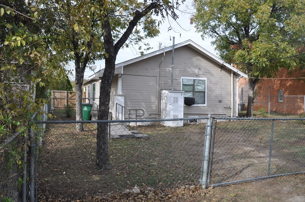 27 19th Street Property Photo 21