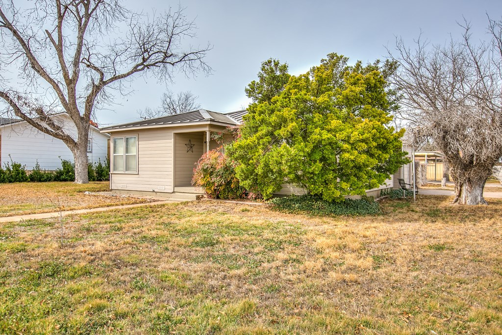 200 Sharp Avenue Property Photo 6