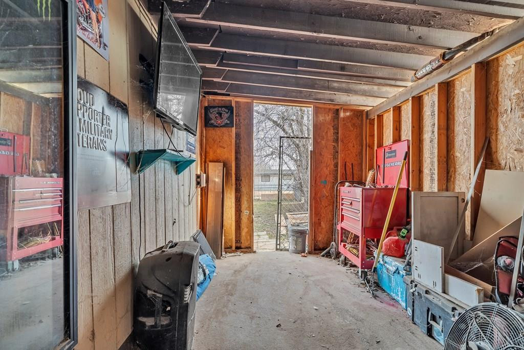 1917 Chapman Street Property Photo 27