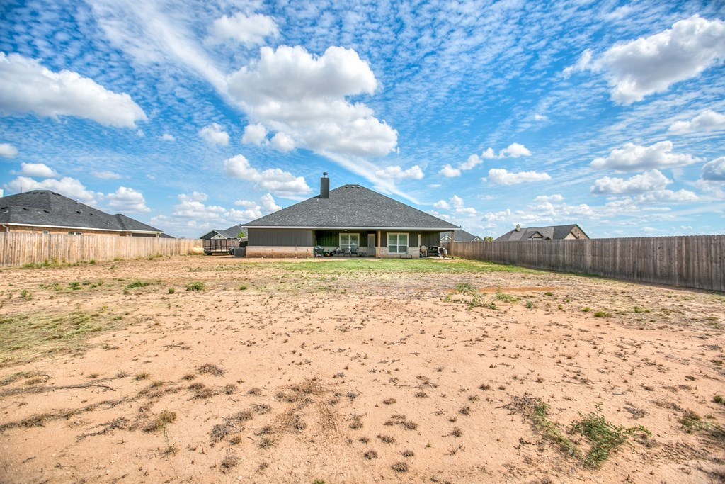 4529 Old Stone Drive Property Photo 3