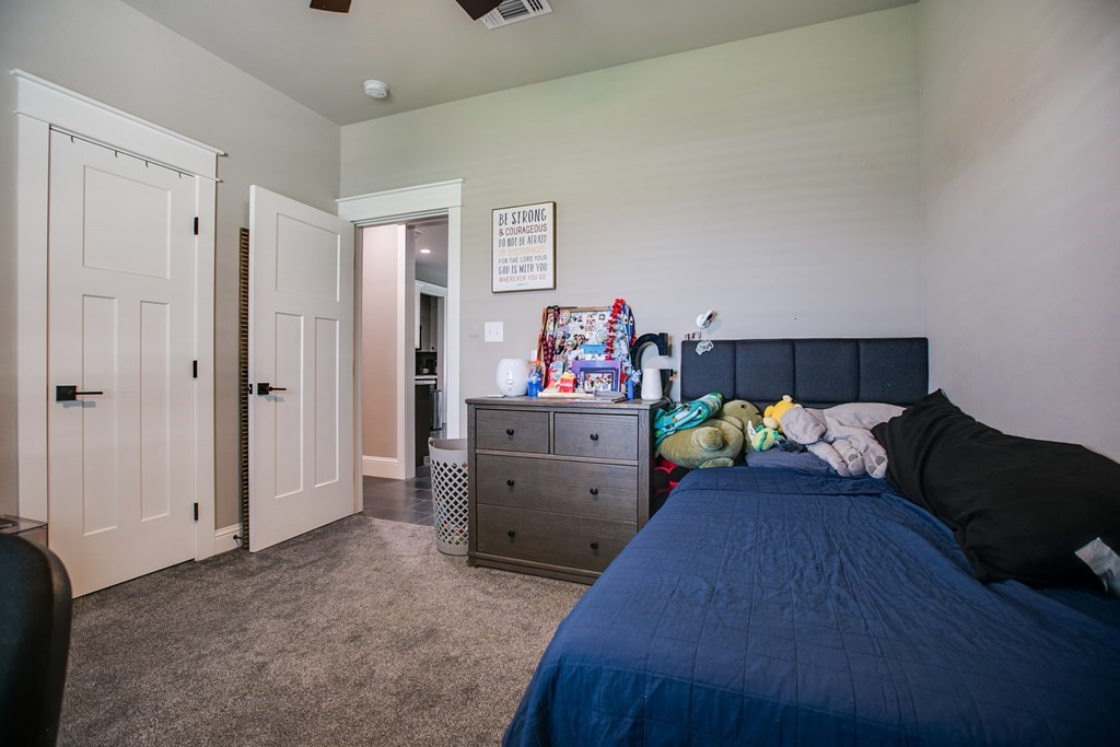 4529 Old Stone Drive Property Photo 8