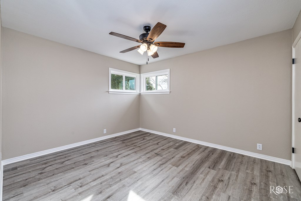 1911 Dena Drive Property Photo 22