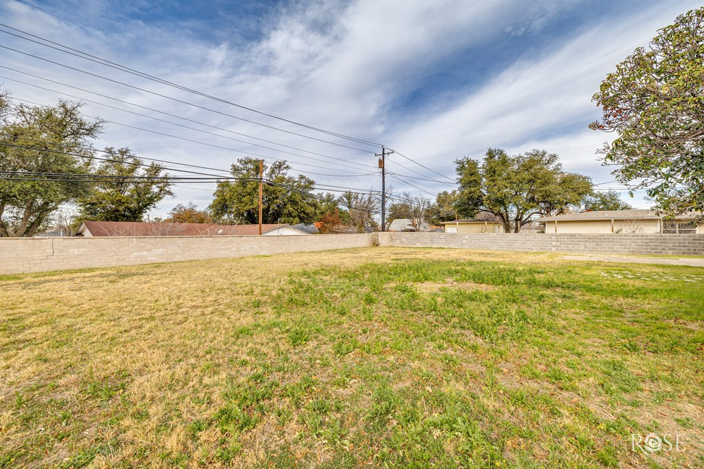 1911 Dena Drive Property Photo 30