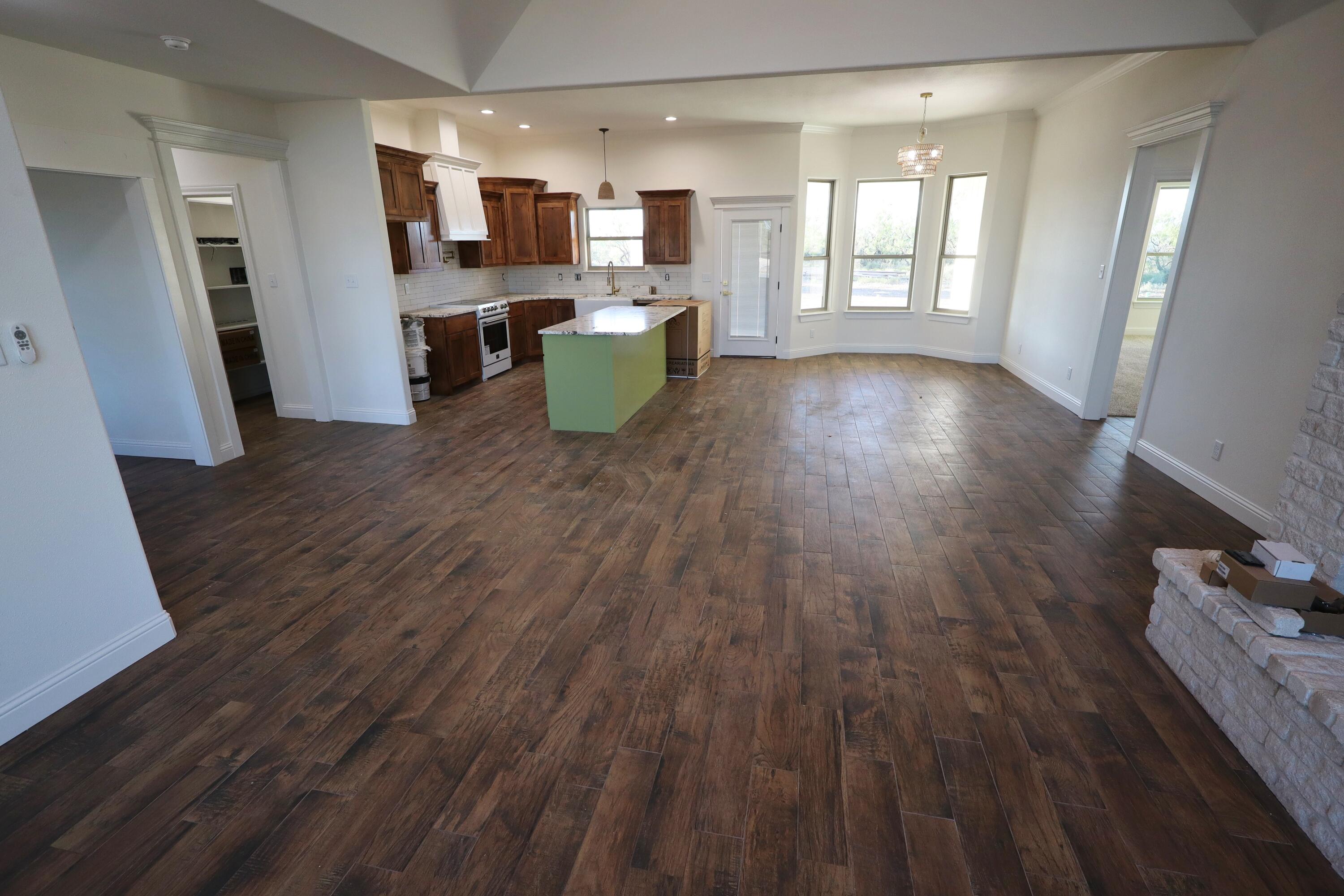 9632 Grey Wolf Lane Property Photo 2