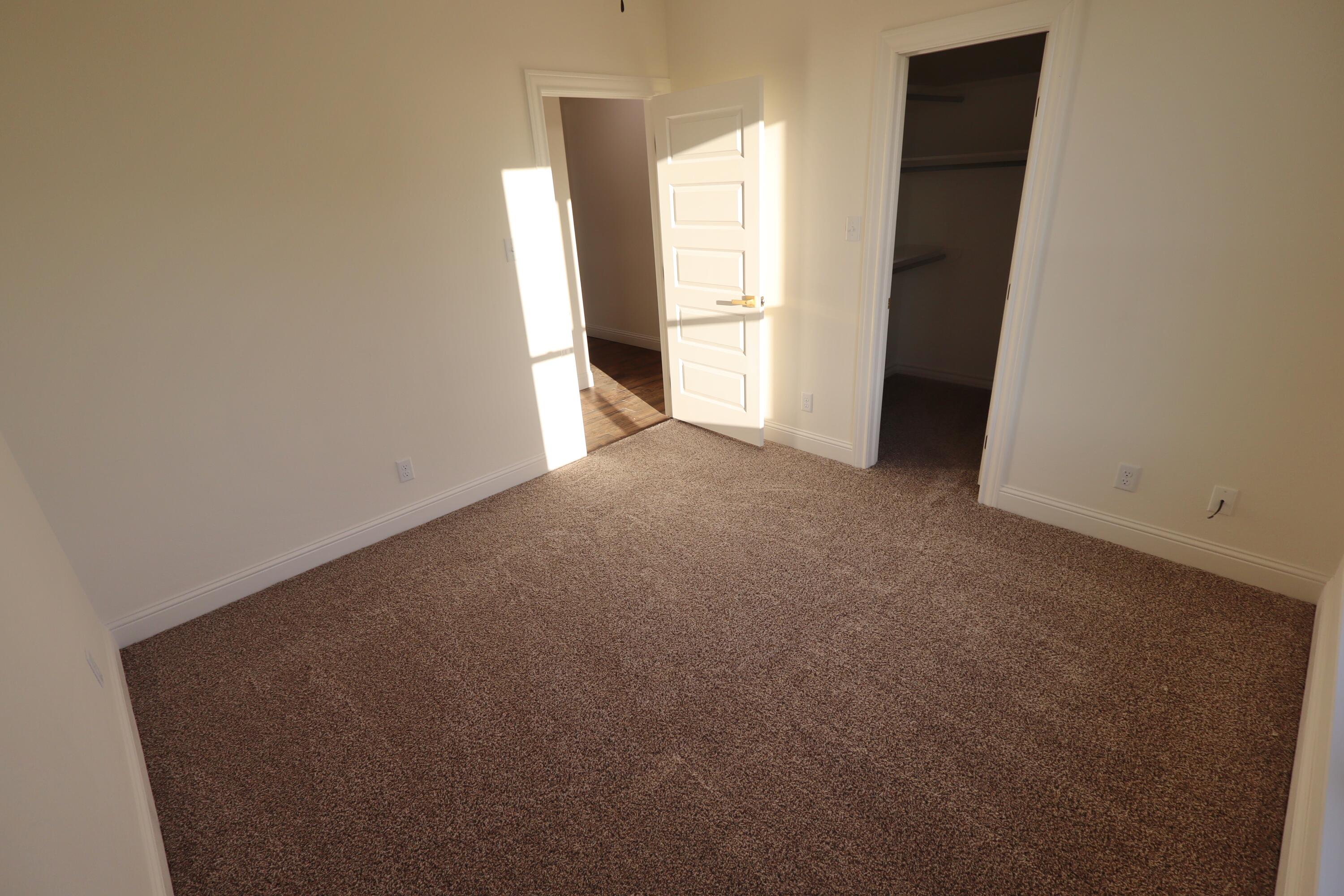 9632 Grey Wolf Lane Property Photo 10