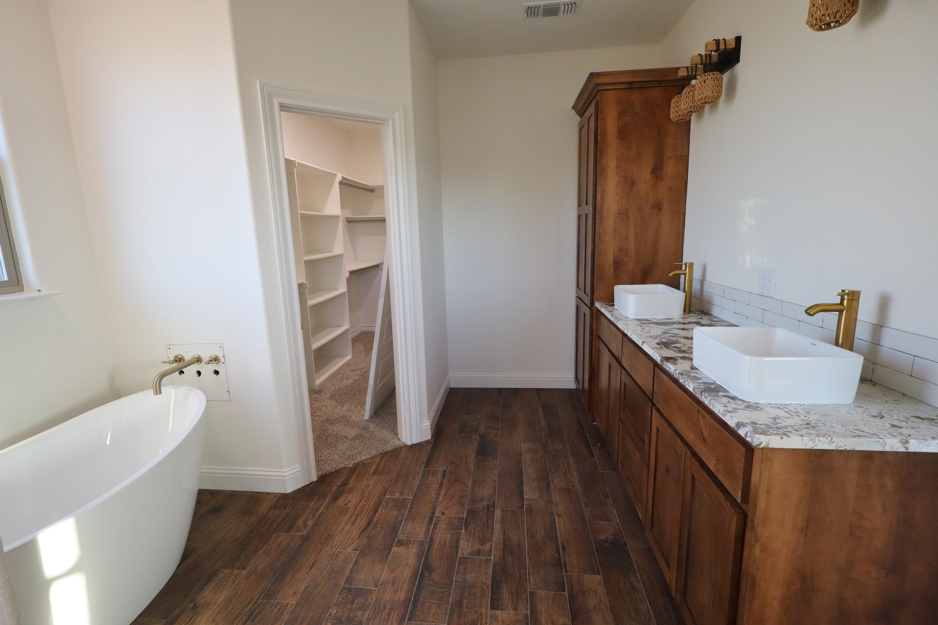 9632 Grey Wolf Lane Property Photo 24
