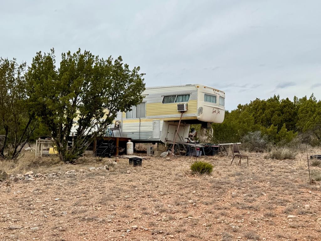 537 Lone Mills Road Property Photo 13