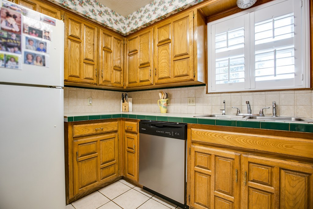 1110 Anthony Drive Property Photo 14
