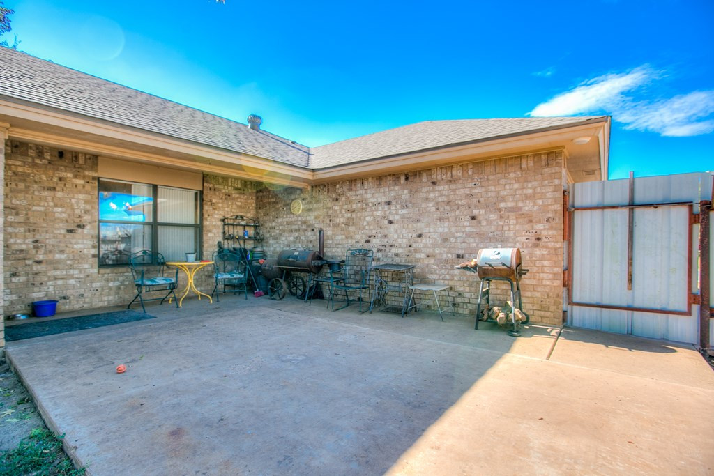 1110 Anthony Drive Property Photo 25