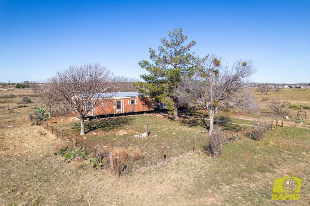 9005 N Valley Drive Property Photo 22