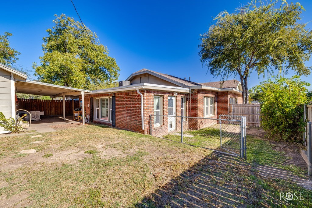 423 S Washington Drive Property Photo 32