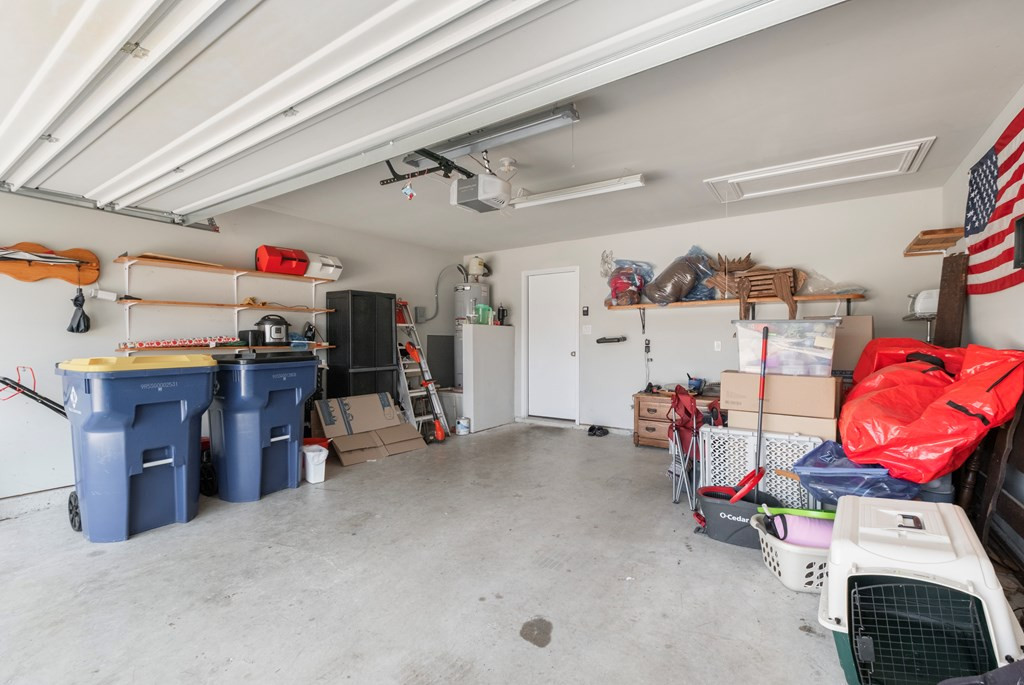 218 Holland Park Property Photo 44