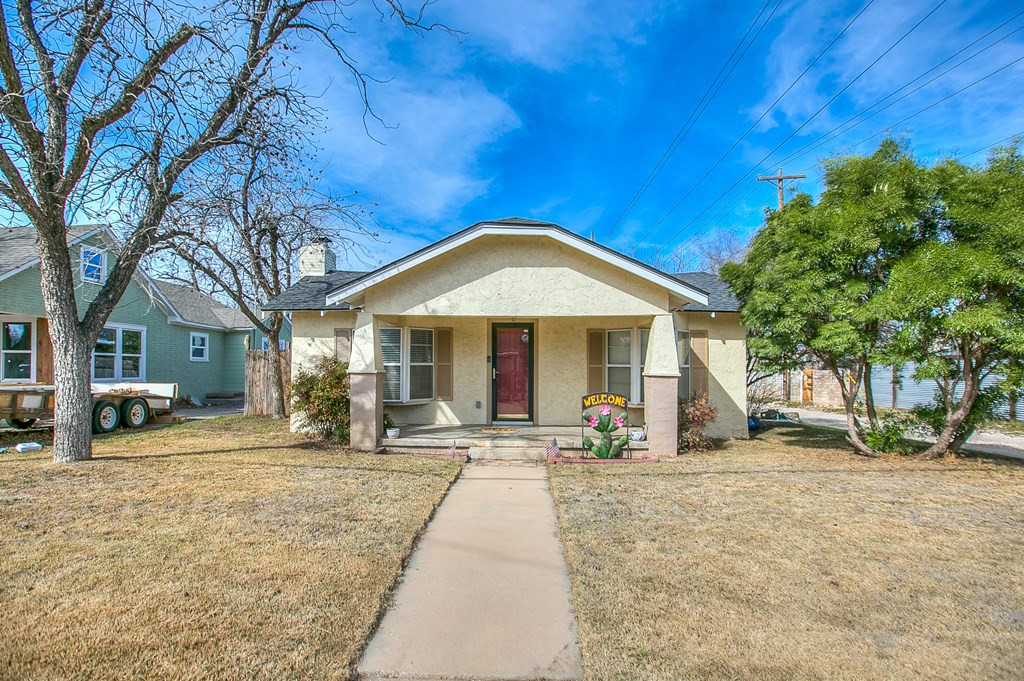 1616 W Ave J Property Photo 33