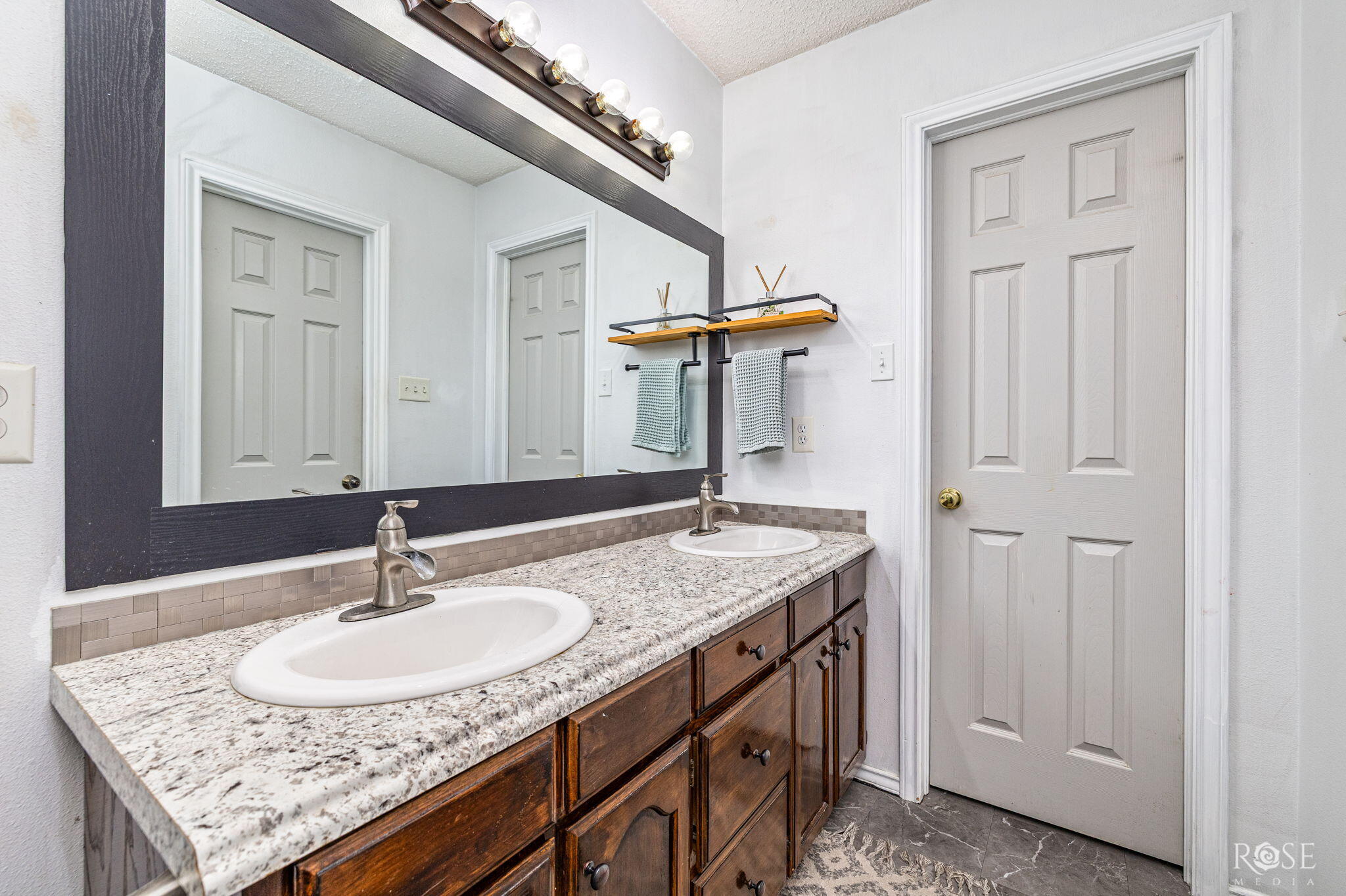4822 Scarlet Oak Drive Property Photo 21