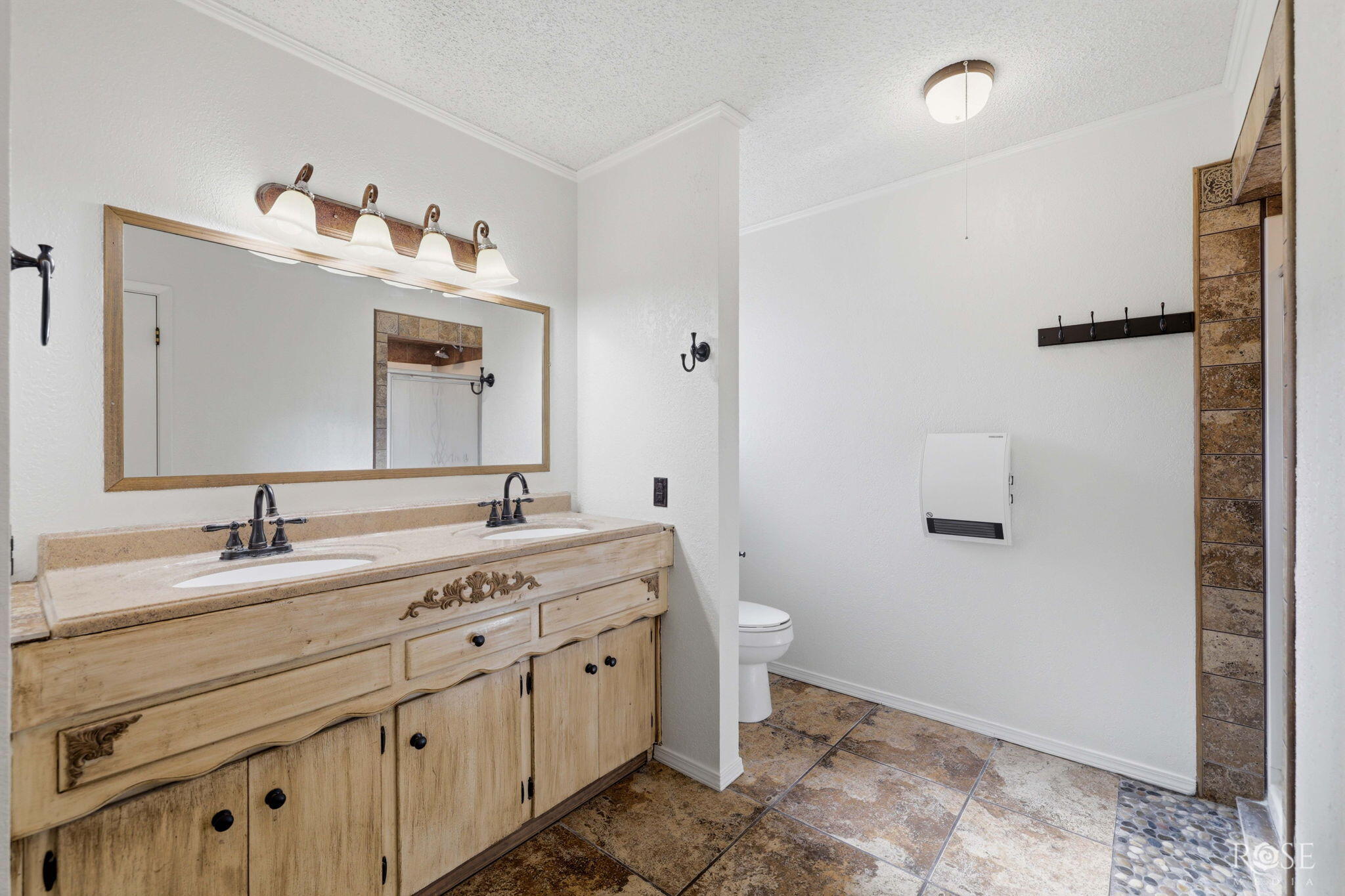 3002 Palo Duro Drive Property Photo 14