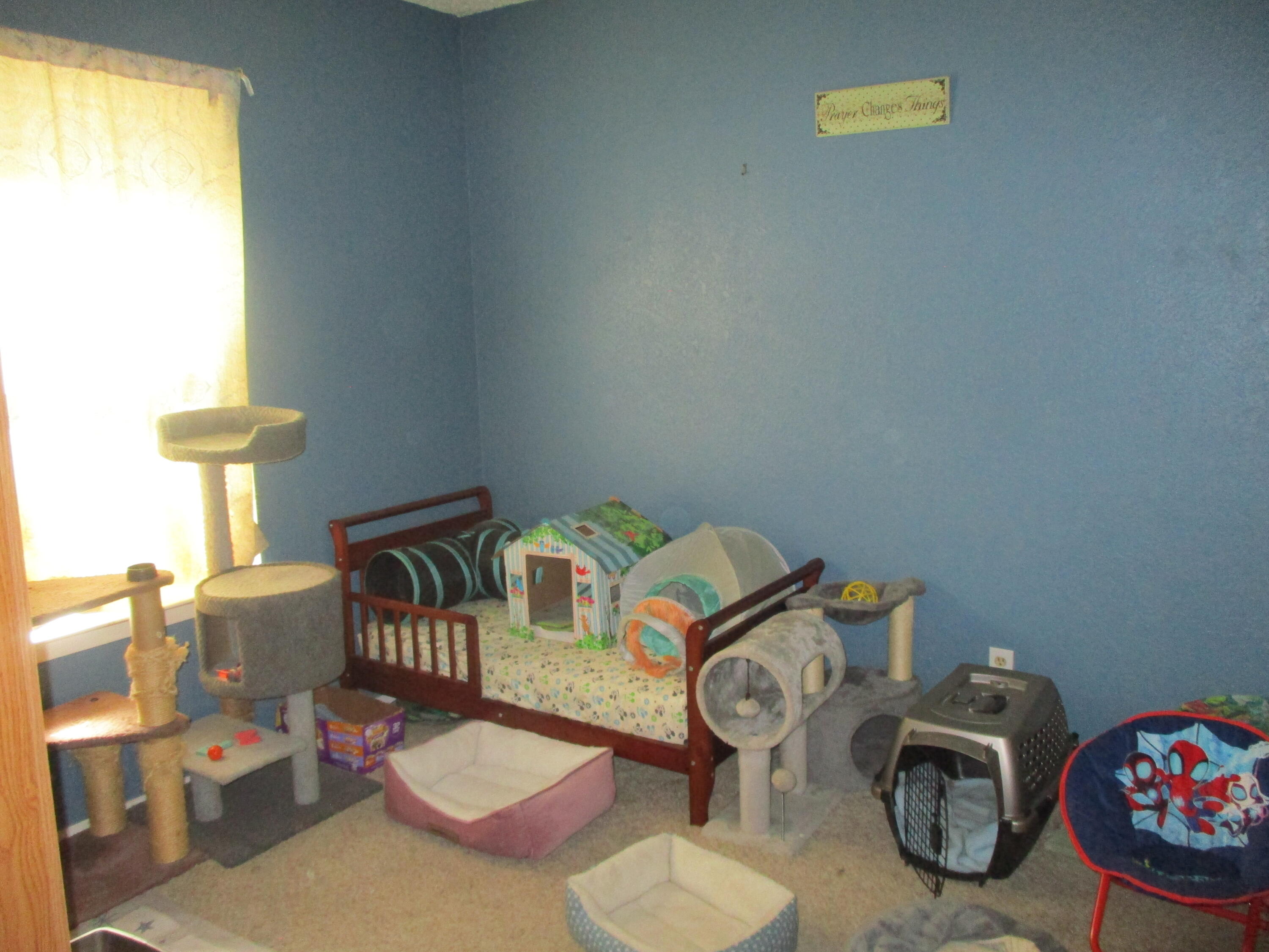 530 E 44th Street Property Photo 12
