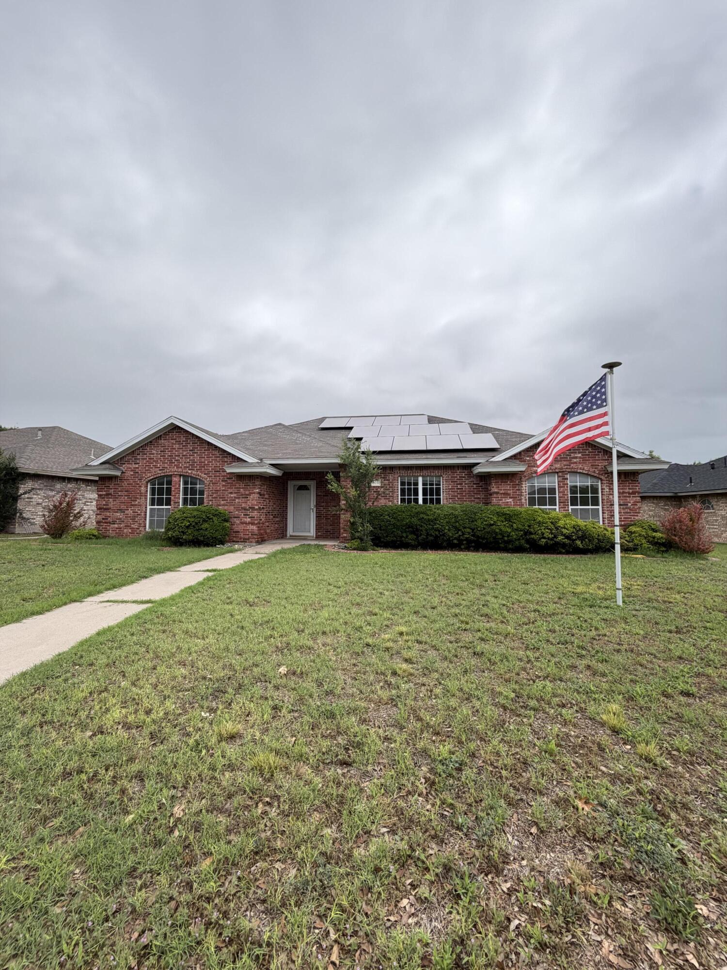 3514 Shadyhill Drive Property Photo 1