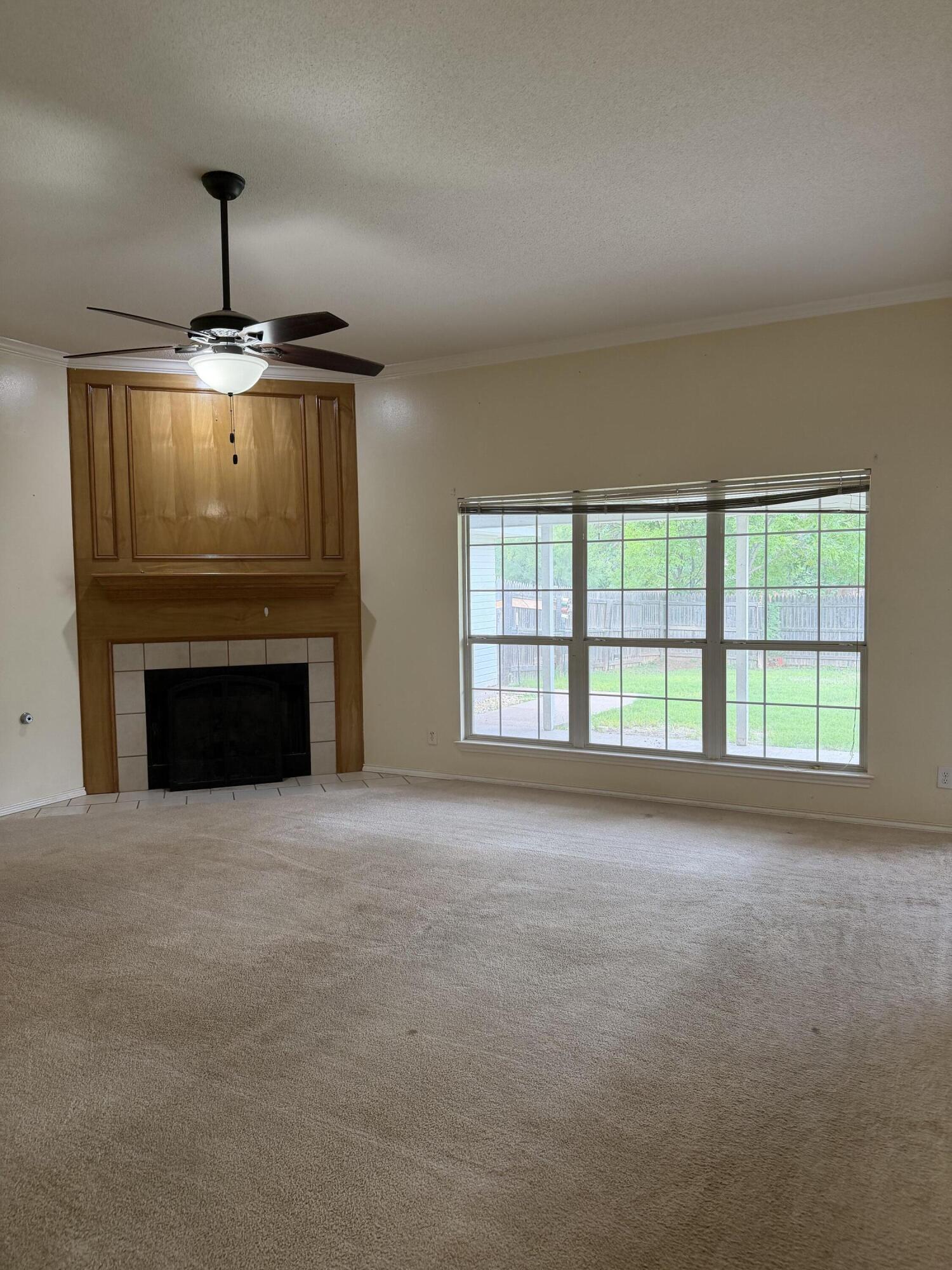 3514 Shadyhill Drive Property Photo 4
