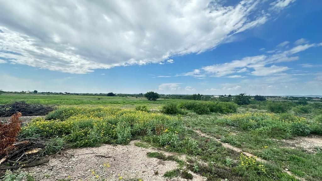 8741 Rust Road Property Photo 2