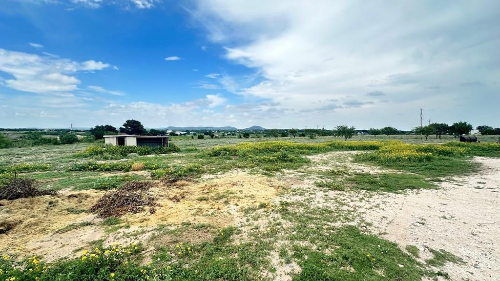 8741 Rust Road Property Photo 3