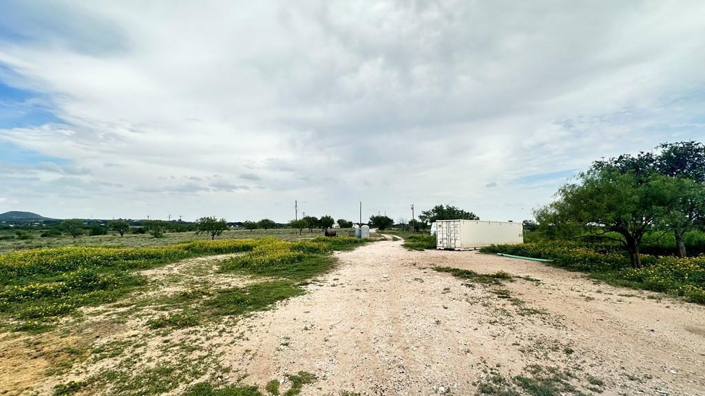 8741 Rust Road Property Photo 4