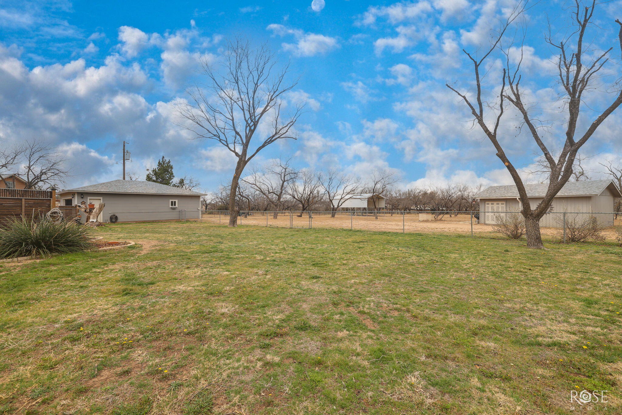2052 Country Club Estates Circle Property Photo 41