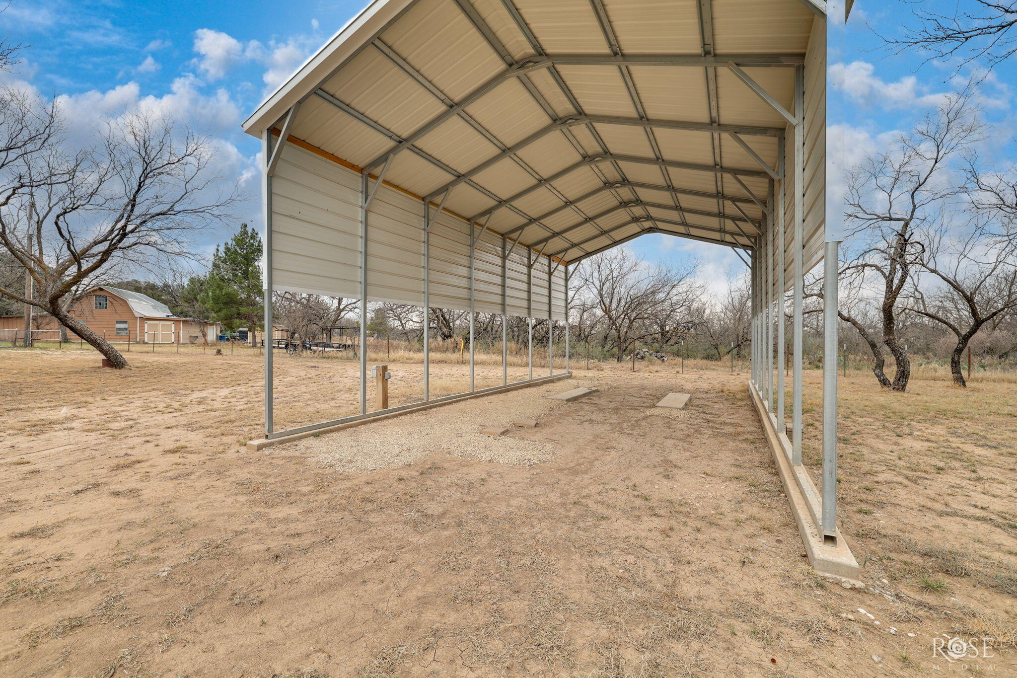 2052 Country Club Estates Circle Property Photo 46