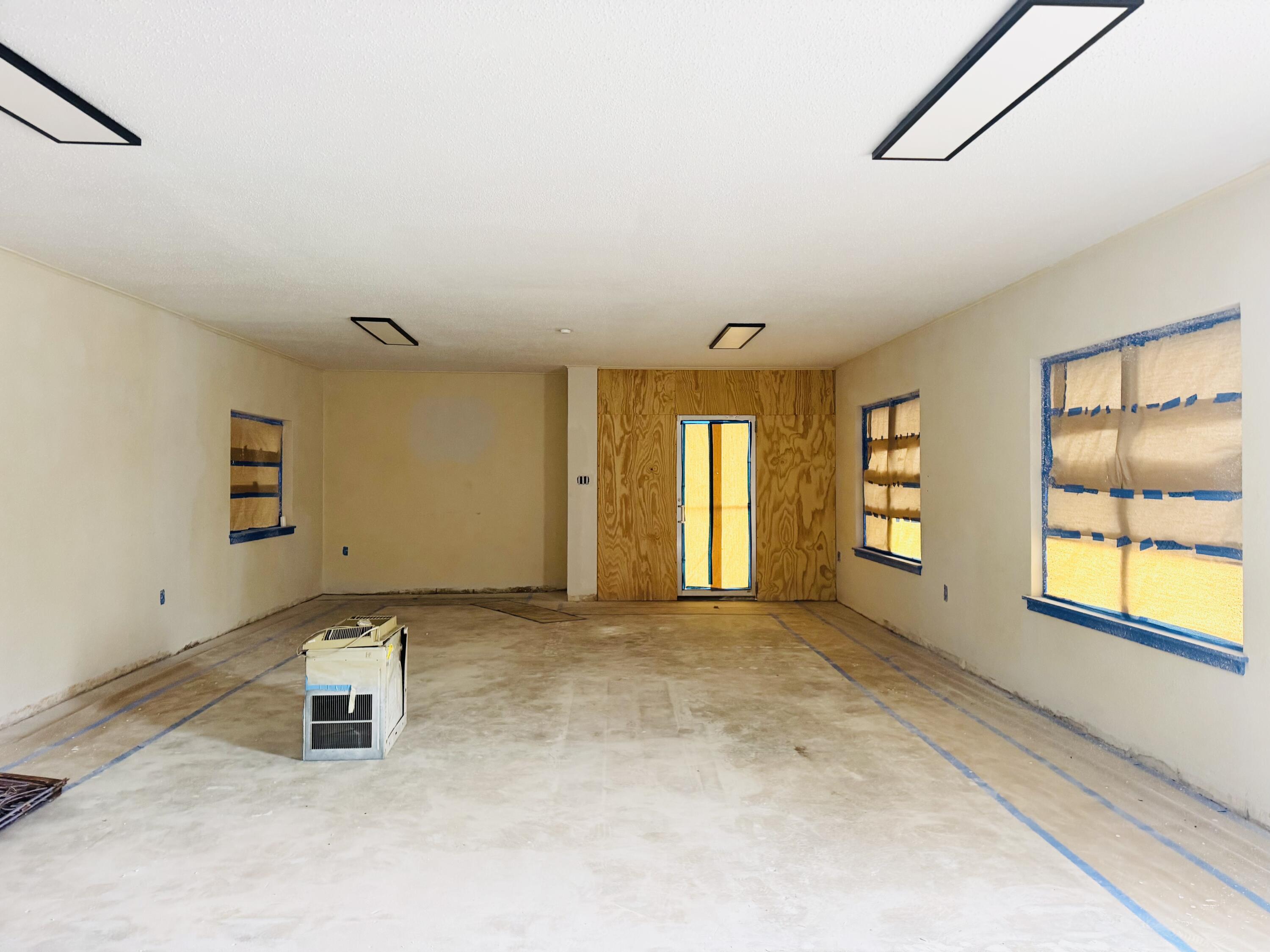 1225 S Chadbourne Street Property Photo 15