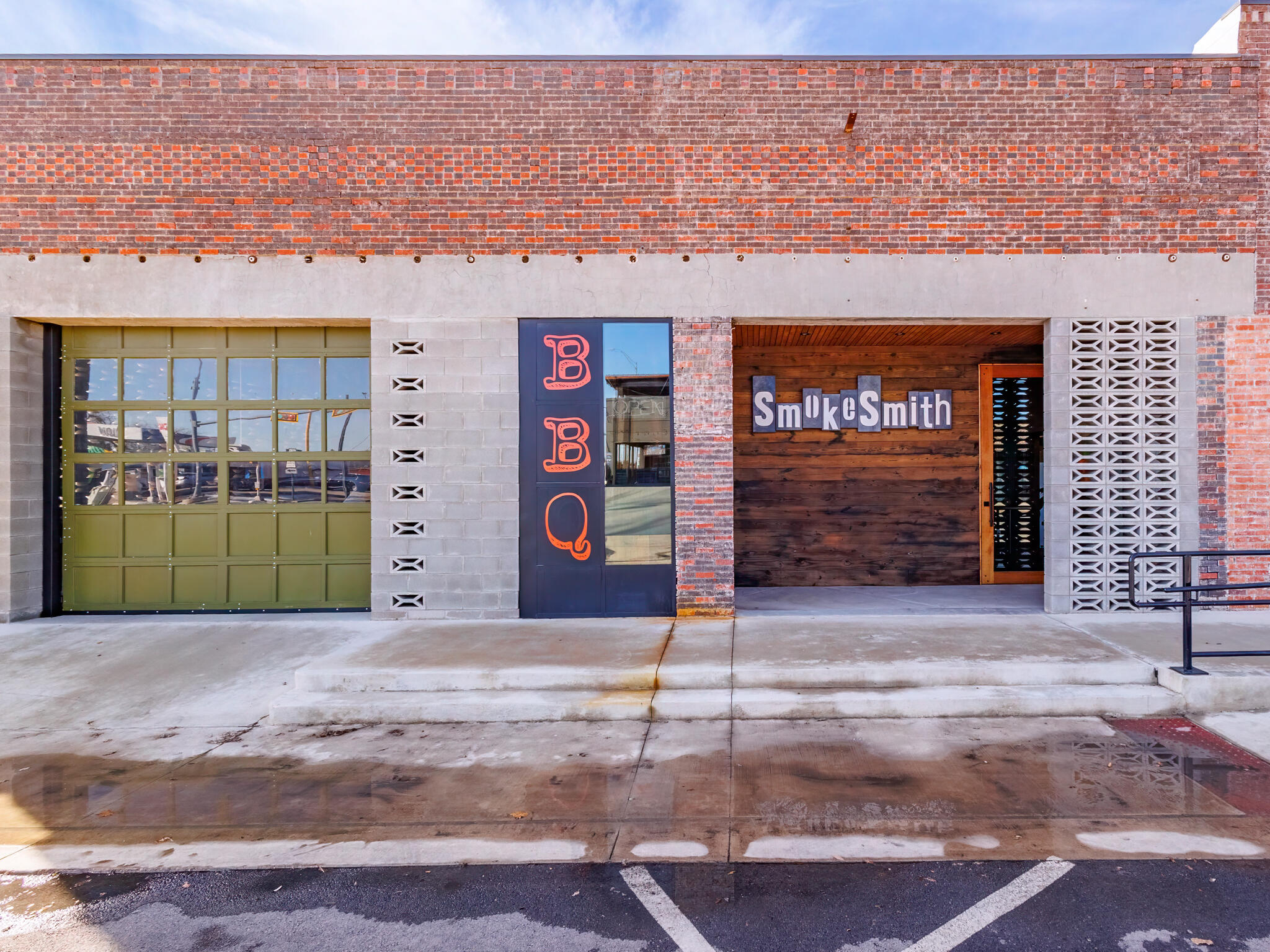 420 S Commercial Avenue Property Photo 7