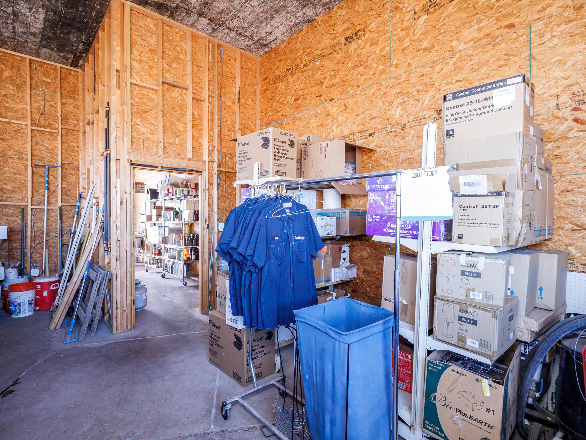 420 S Commercial Avenue Property Photo 42