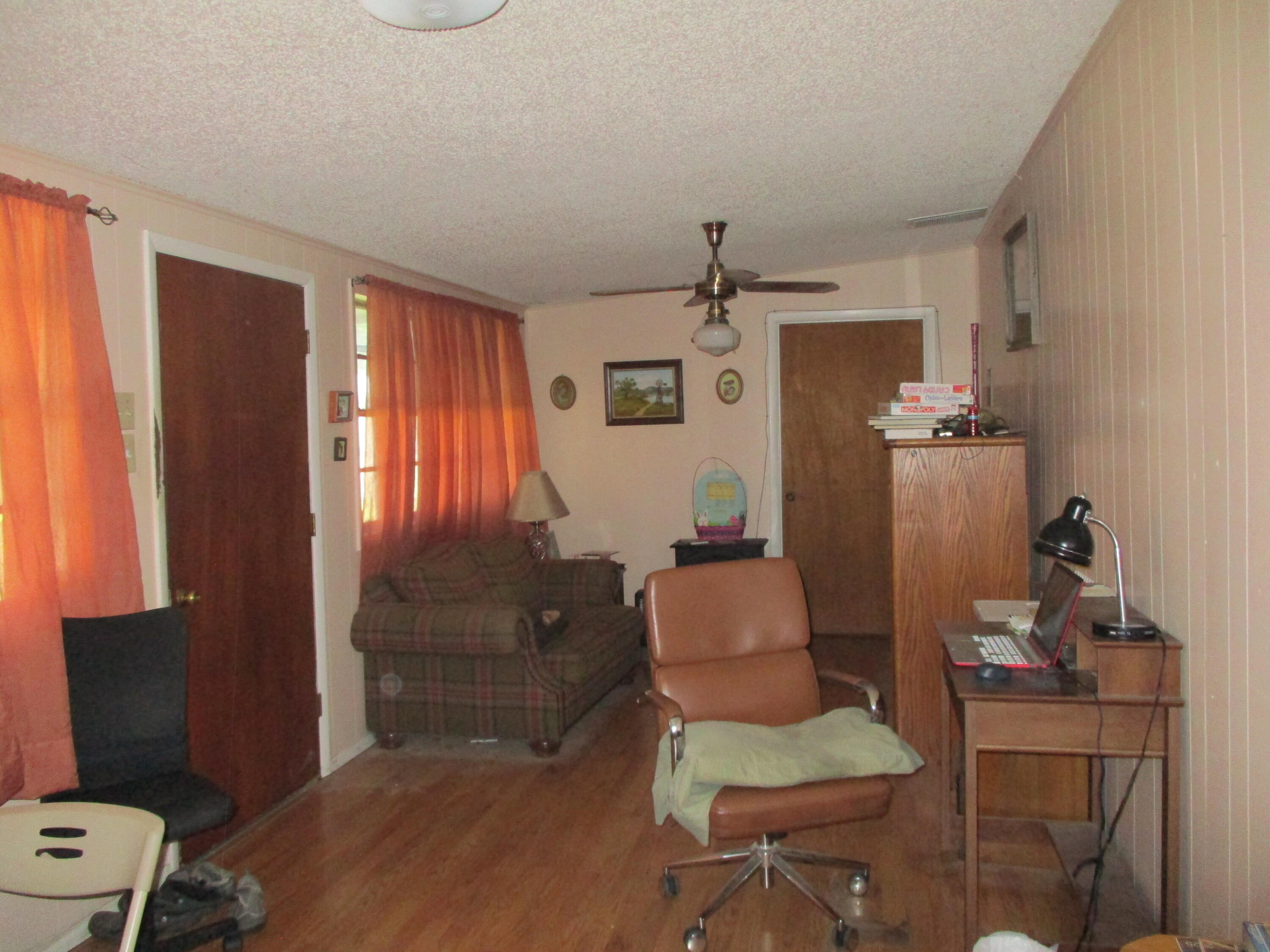 1709 Dove Creek Drive Property Photo 5
