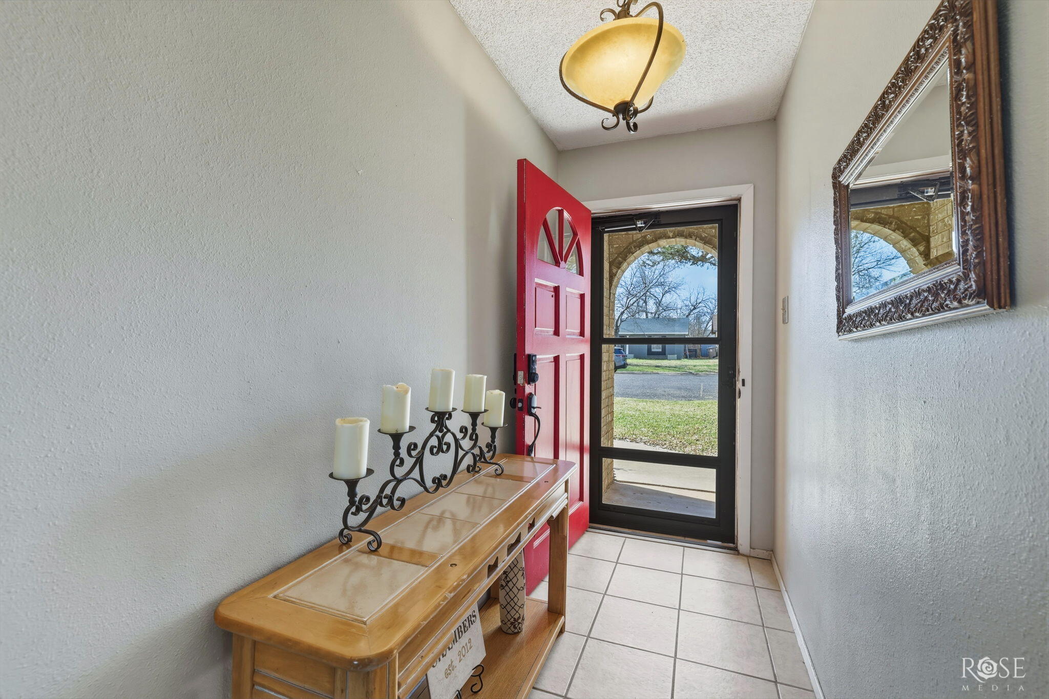 3934 Millbrook Drive Property Photo 6
