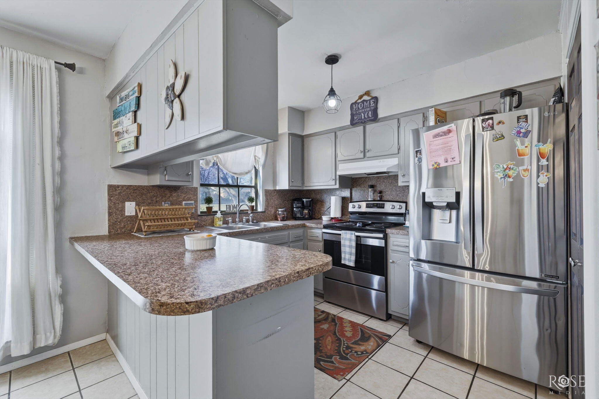 3934 Millbrook Drive Property Photo 11