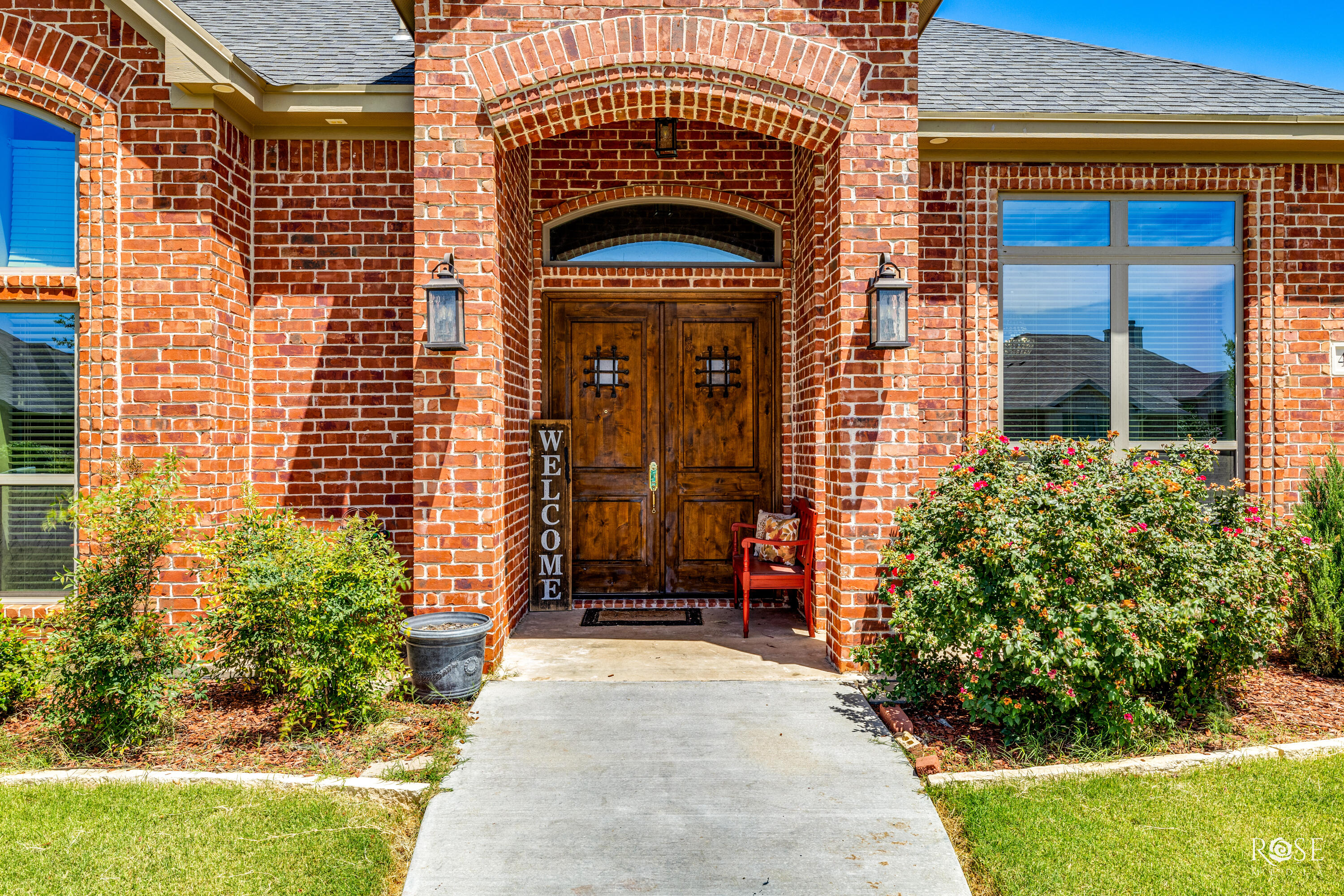 4710 Shadow Creek Drive Property Photo 8