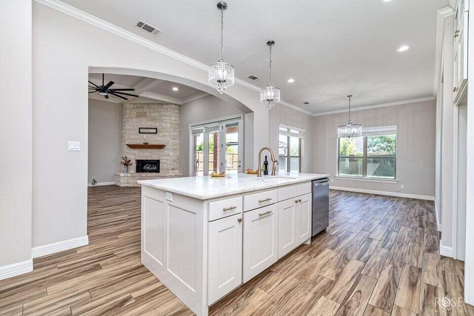 4710 Shadow Creek Drive Property Photo 39