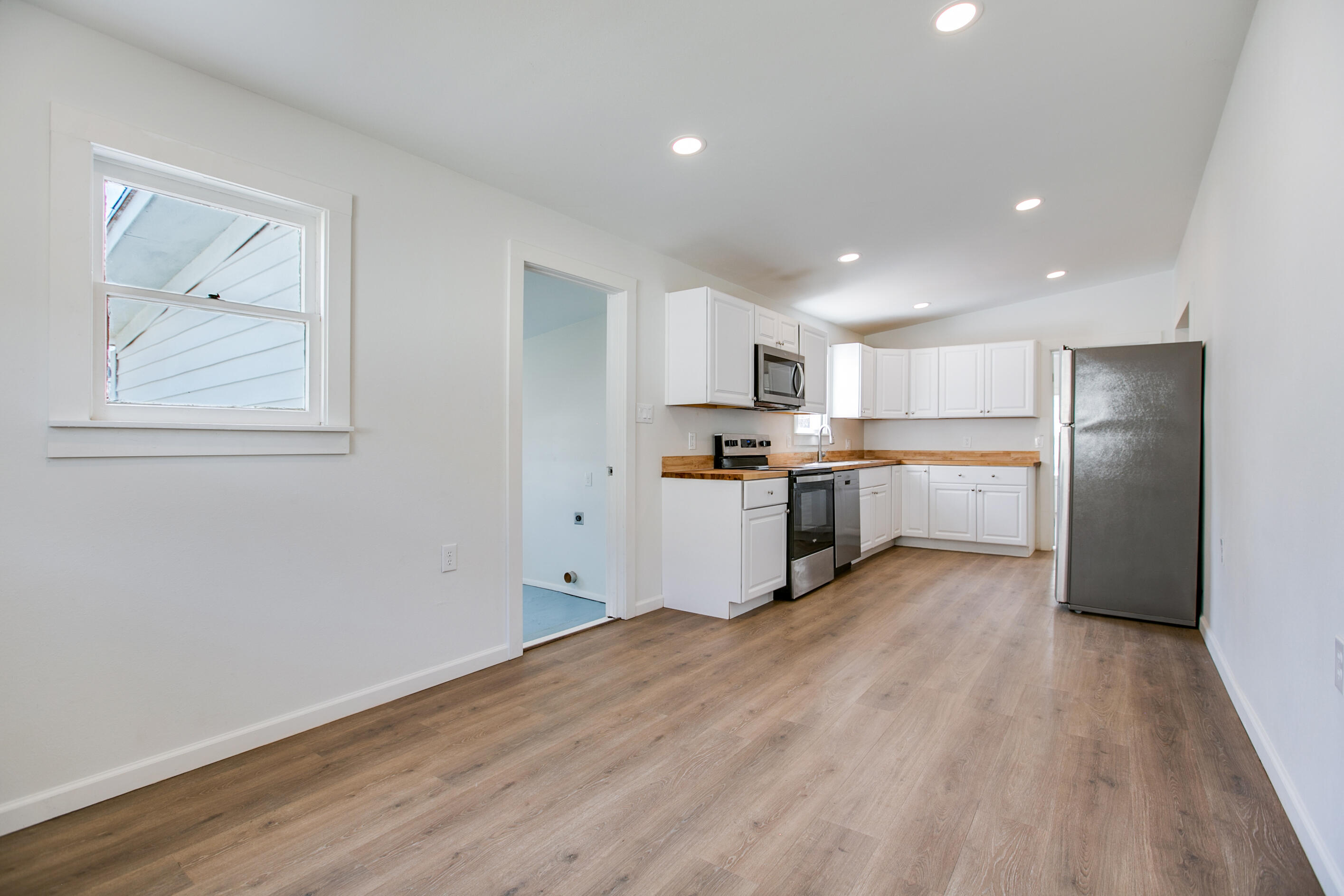 112 N Jefferson Street Property Photo 14