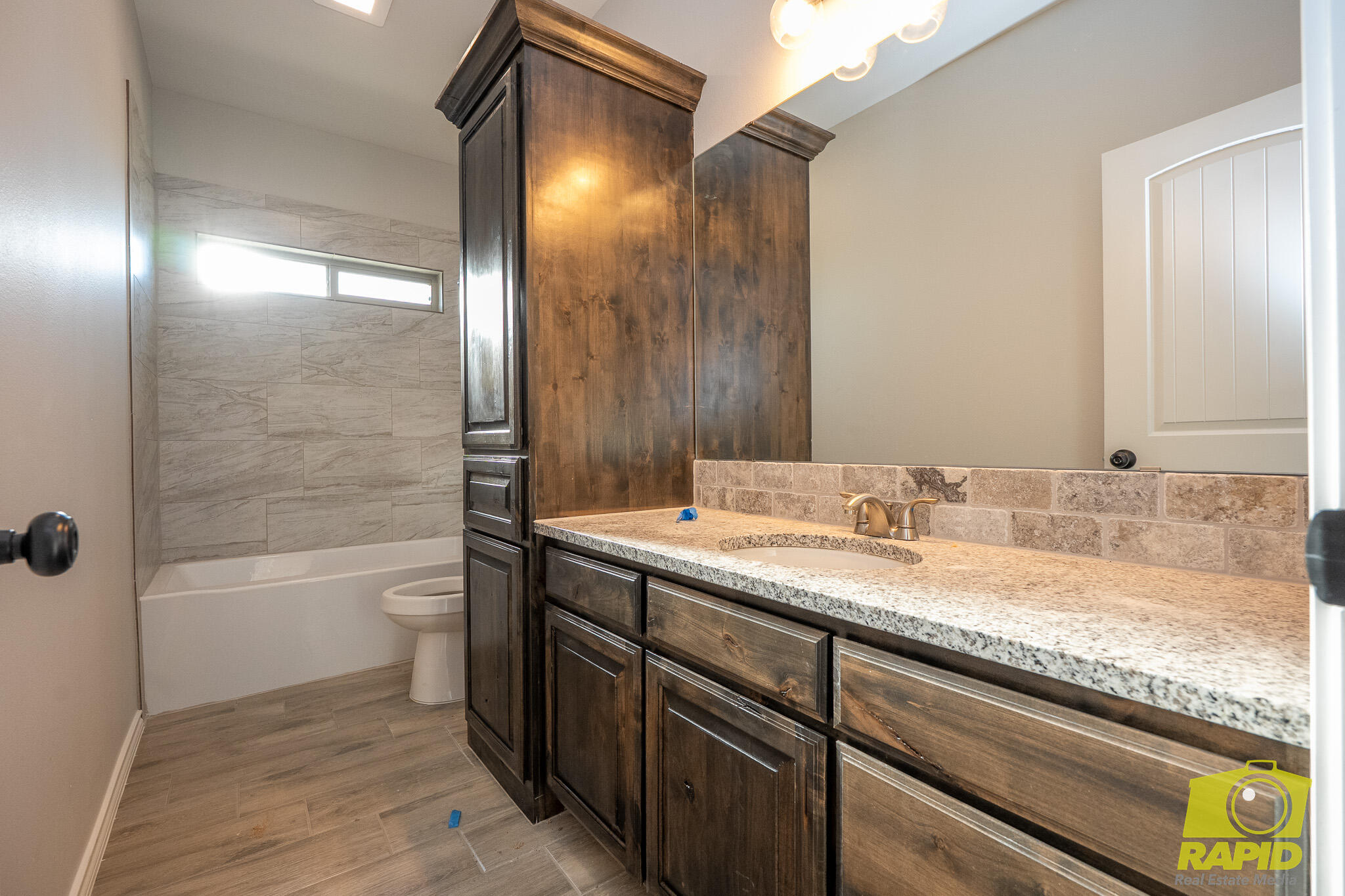 9712 Jaguar Trail Property Photo 12